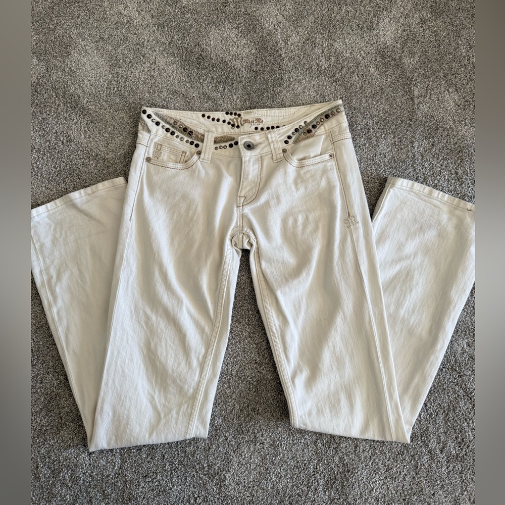 Miss Me low rise white flare jean
